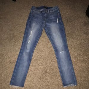 Express ultimate stretch cropped denim